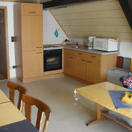 Ferienwohnung Weidhausser شقة *